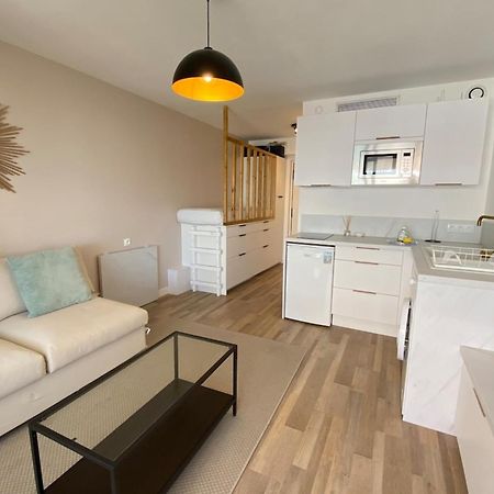 06Ai - Beautiful Renovated Studio - Sea And Pool View 瓦洛里 外观 照片