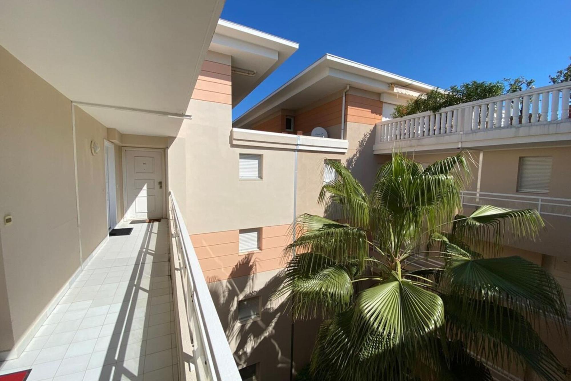 06Ai - Beautiful Renovated Studio - Sea And Pool View 瓦洛里 外观 照片